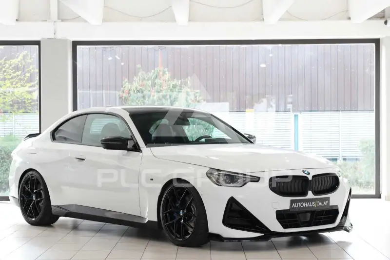 2022 BMW M240