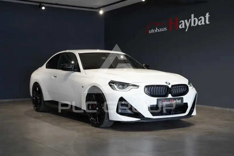 2022 BMW M2