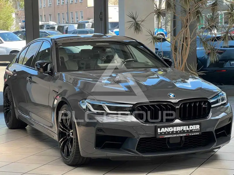 2022 BMW M5