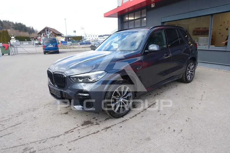 2022 BMW X5