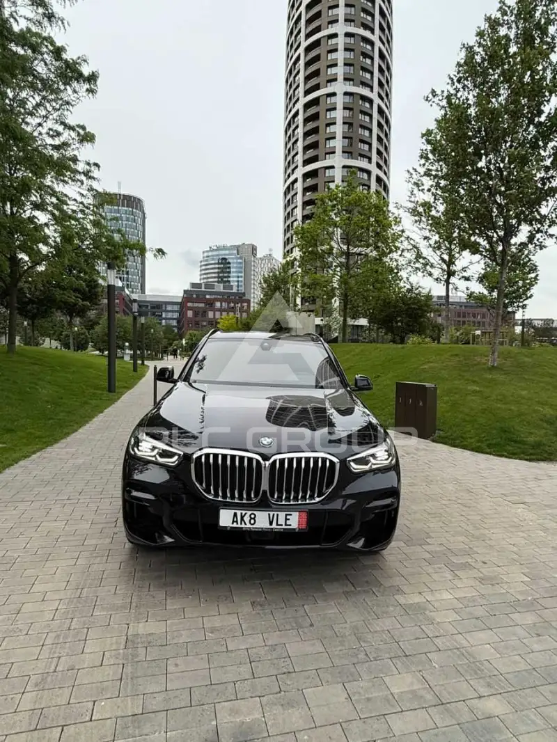 2022 BMW X5