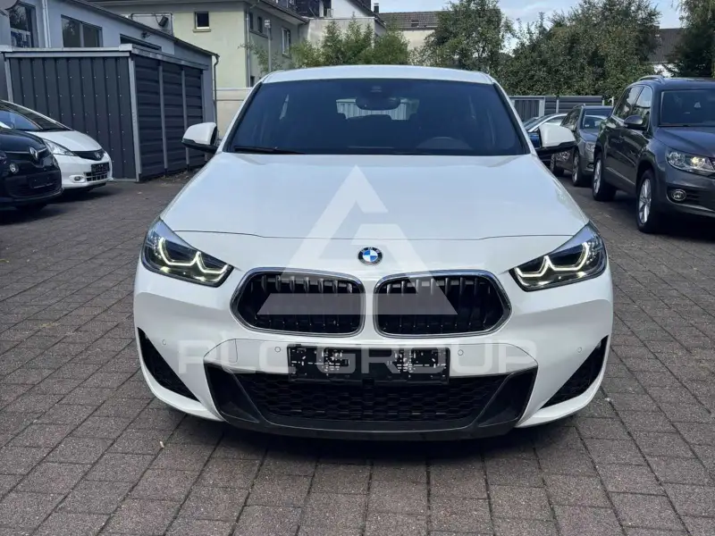 2022 BMW X2