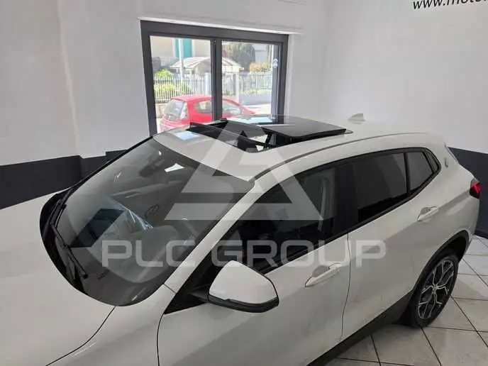 2022 BMW X2