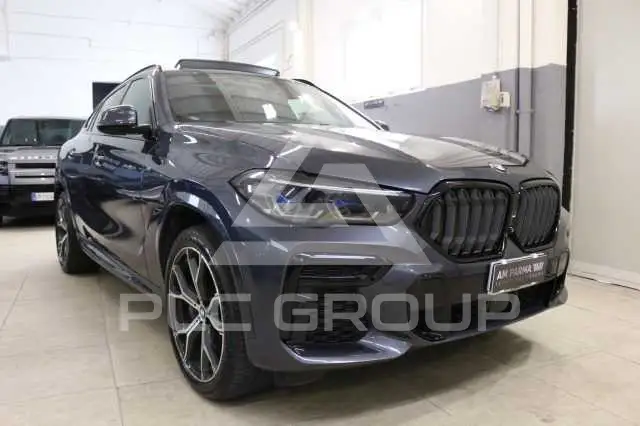 2022 BMW X6