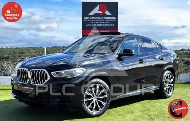 2022 BMW X6