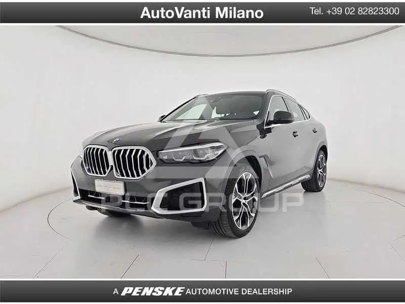 2022 BMW X6