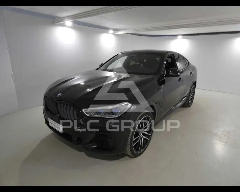 2022 BMW X6