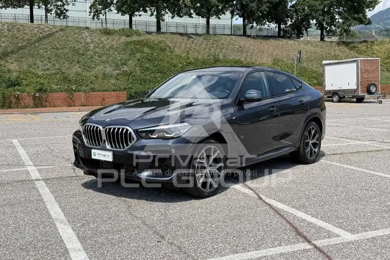 2022 BMW X6