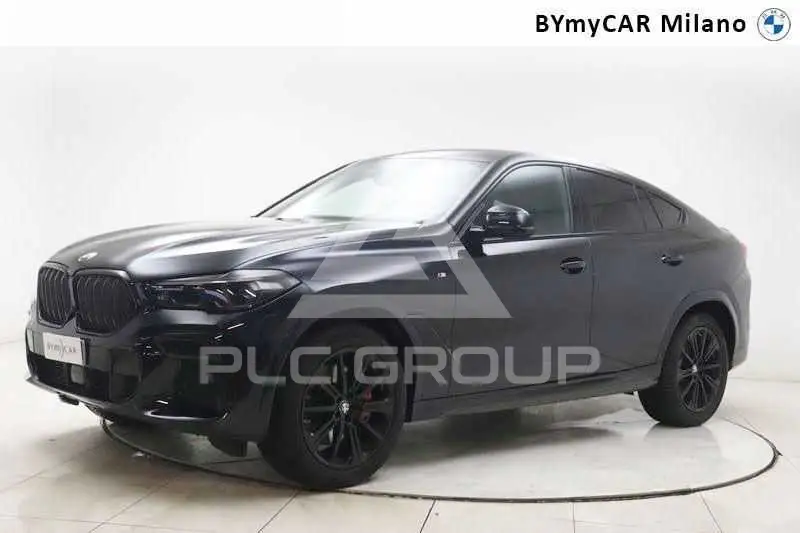 2022 BMW X6