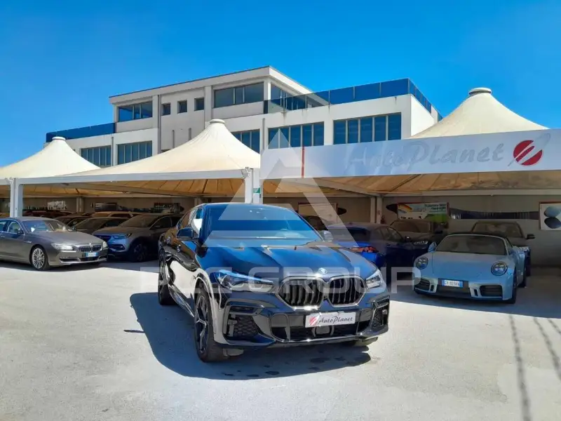 2022 BMW X6