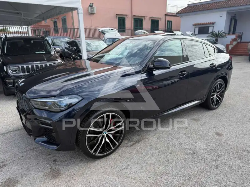 2022 BMW X6
