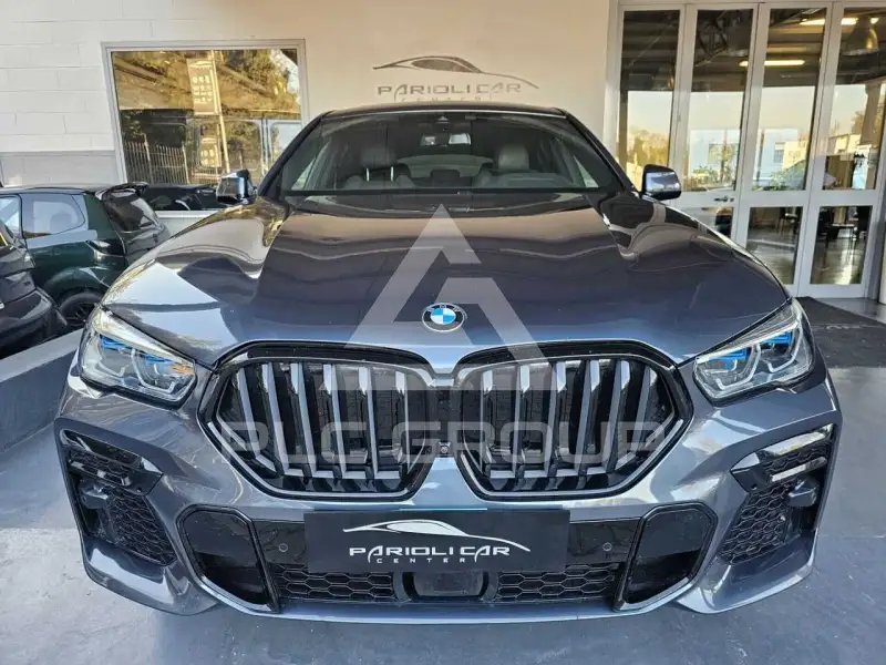 2022 BMW X6