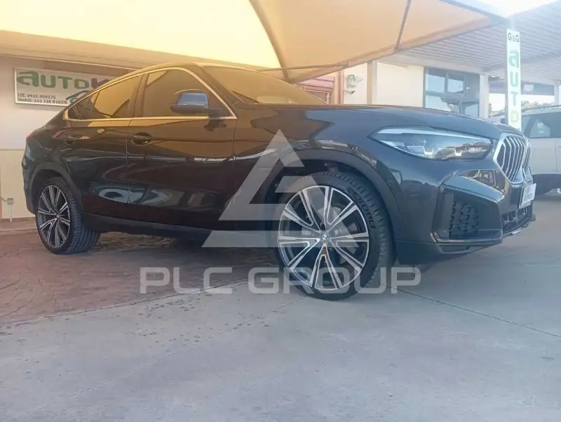 2022 BMW X6