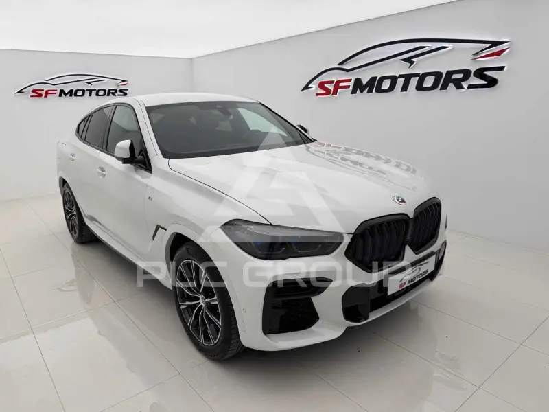 2022 BMW X6