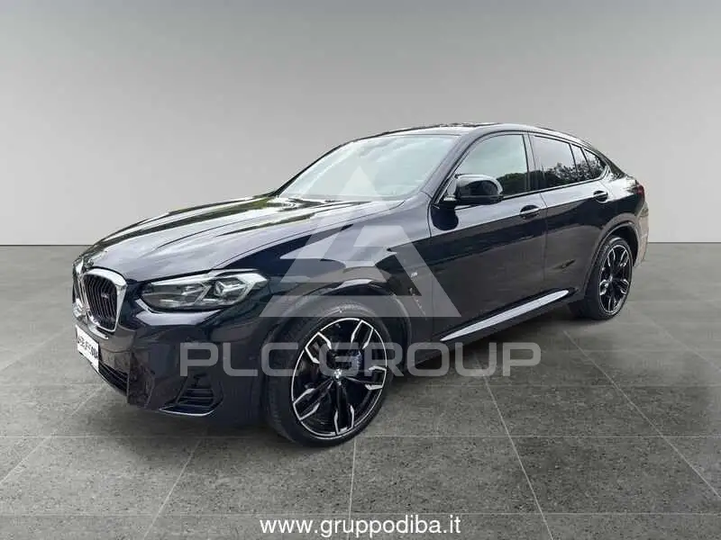 2022 BMW X4