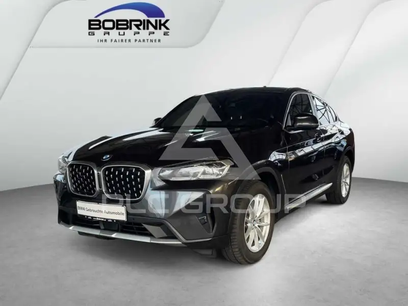 2022 BMW X4