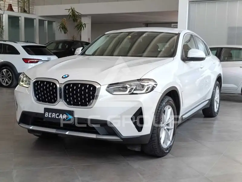 2022 BMW X4