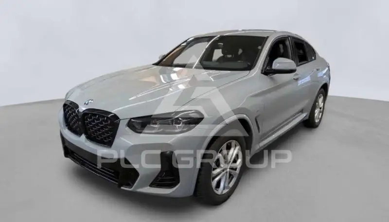 2022 BMW X4