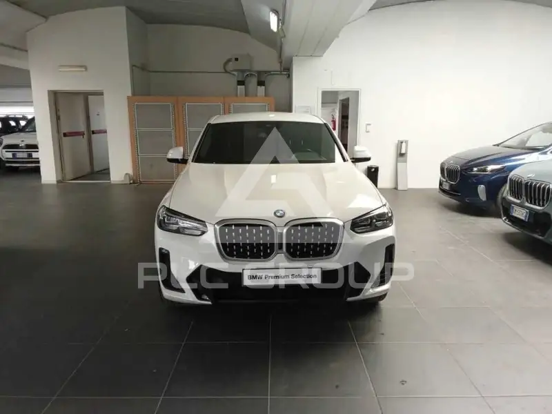 2022 BMW X4