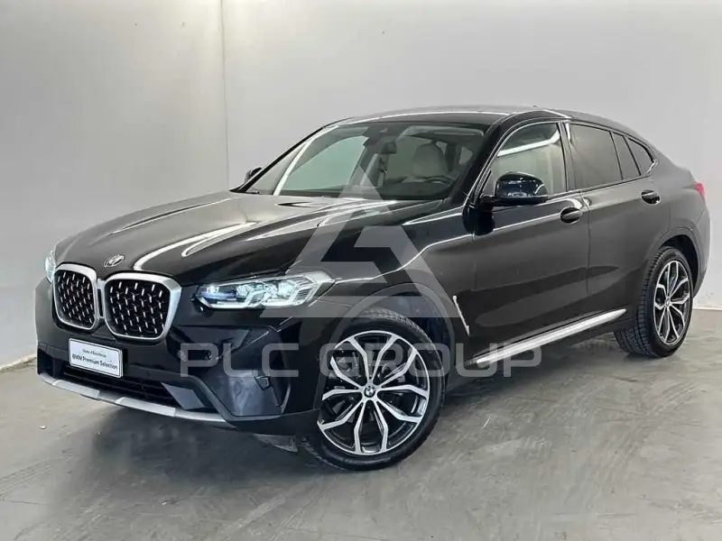 2022 BMW X4