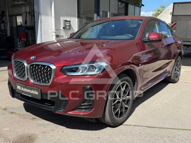2022 BMW X4