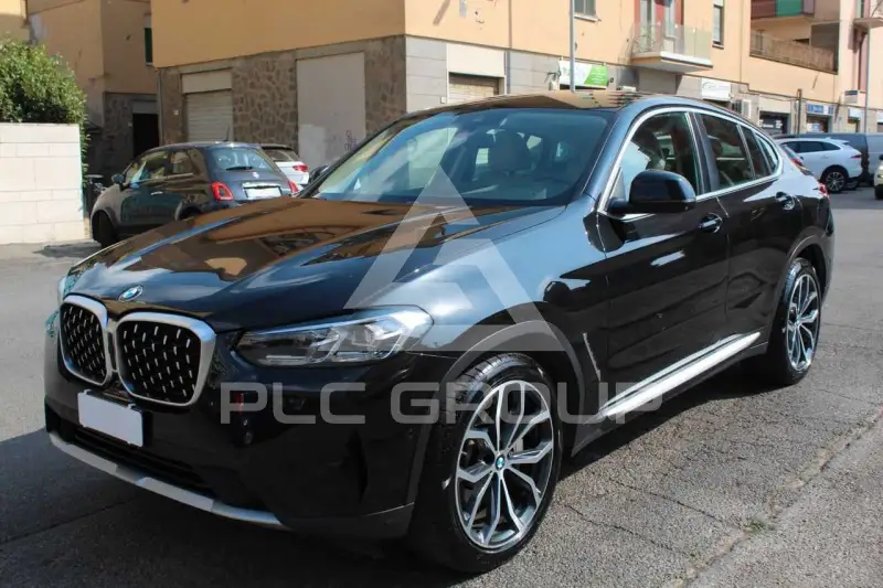 2022 BMW X4