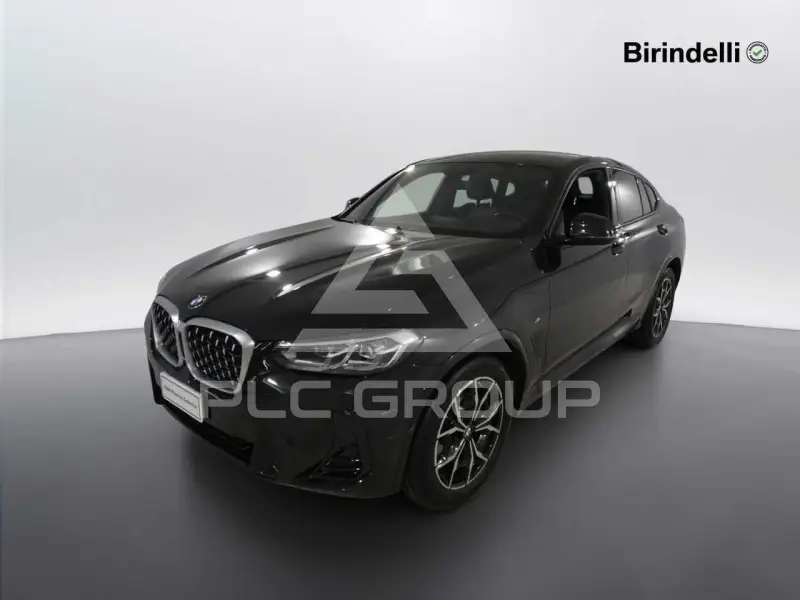 2022 BMW X4