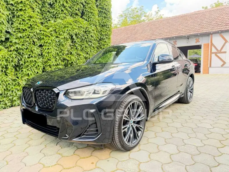 2022 BMW X4