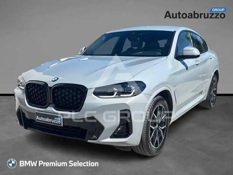 2022 BMW X4