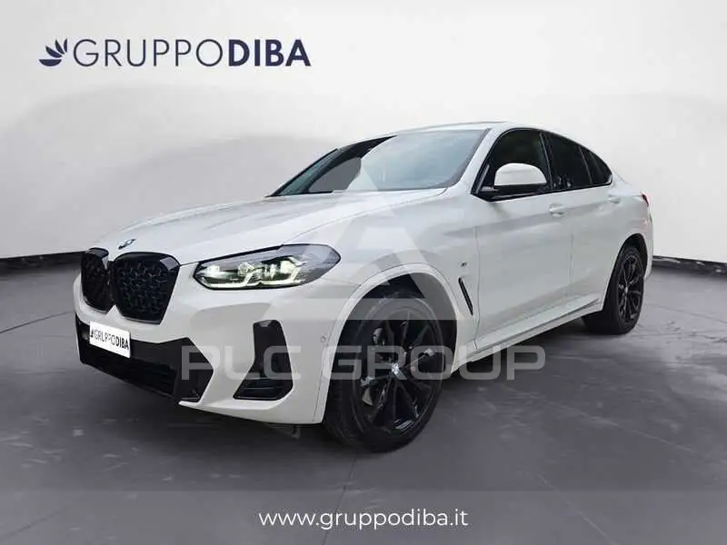 2022 BMW X4