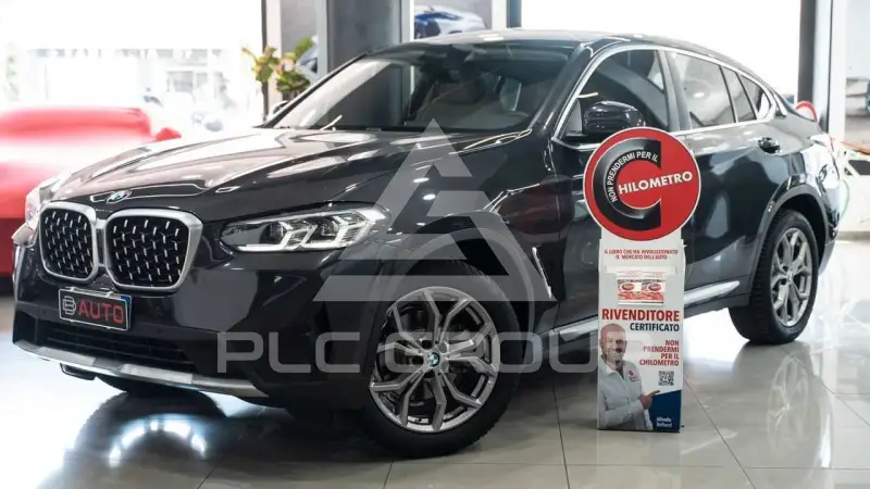 2022 BMW X4
