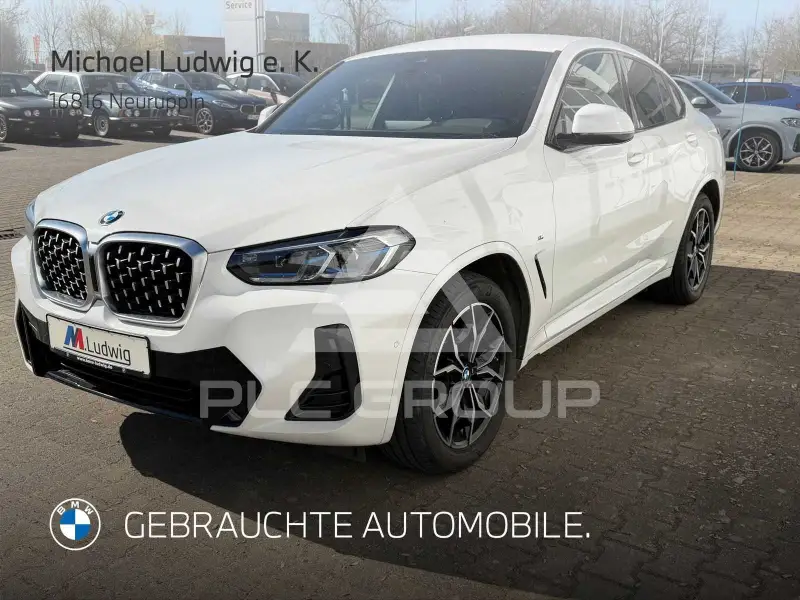2022 BMW X4