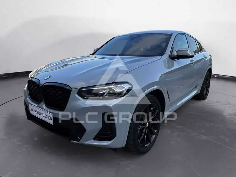 2022 BMW X4