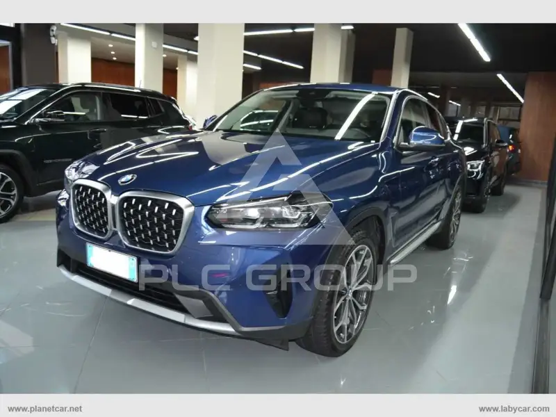 2022 BMW X4