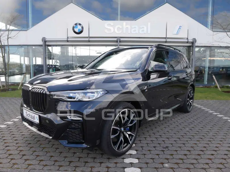2022 BMW X7
