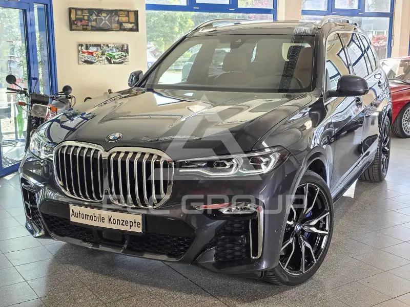 2022 BMW X7