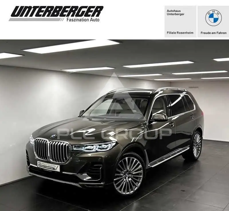 2022 BMW X7