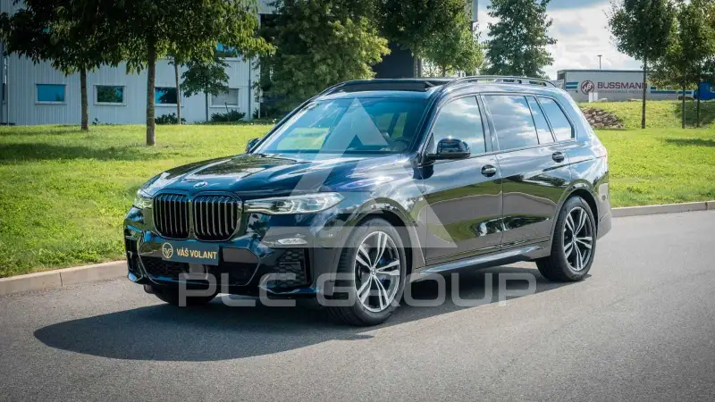 2022 BMW X7