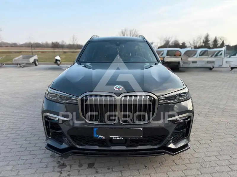 2022 BMW X7