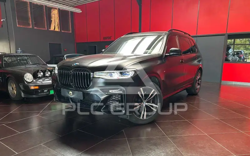 2022 BMW X7