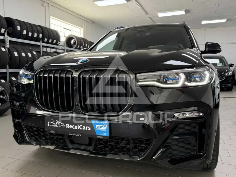 2022 BMW X7
