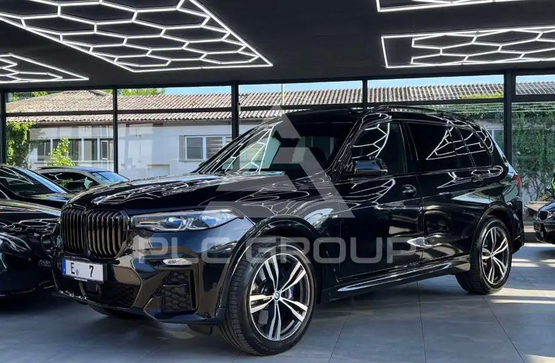 2022 BMW X7