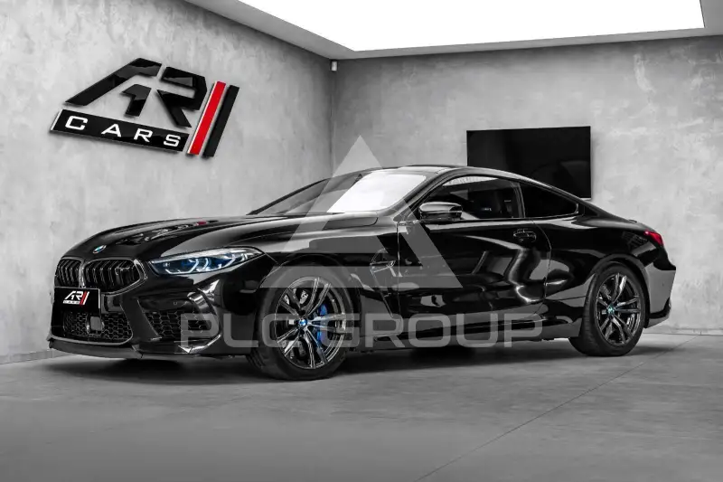 2022 BMW M8