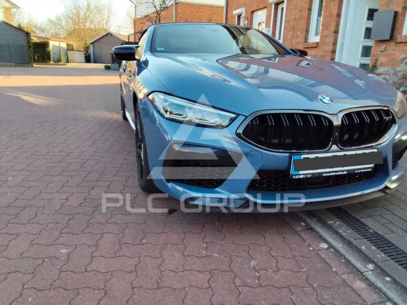 2022 BMW M8