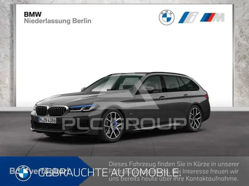 2022 BMW 520