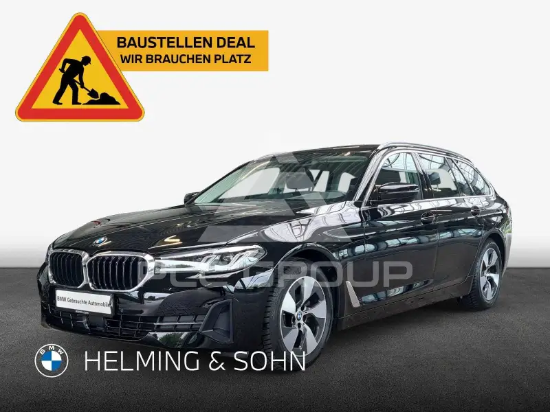 2022 BMW 520