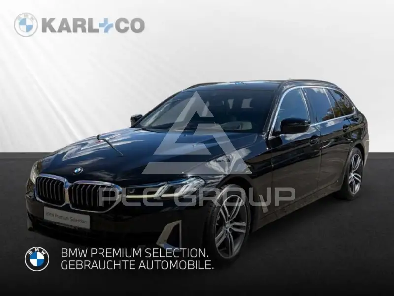 2022 BMW 520