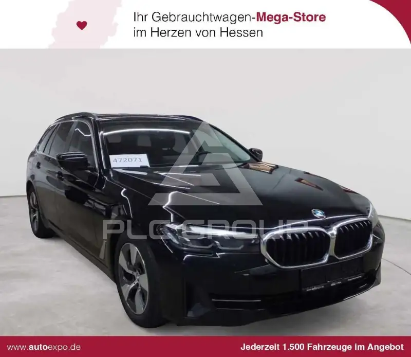 2022 BMW 520