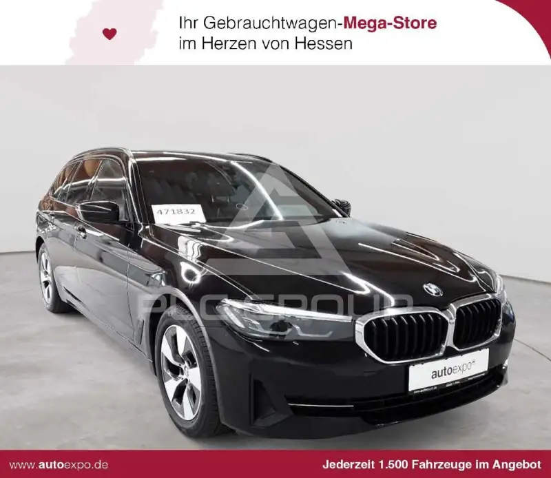 2022 BMW 520