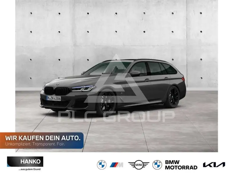 2022 BMW 520